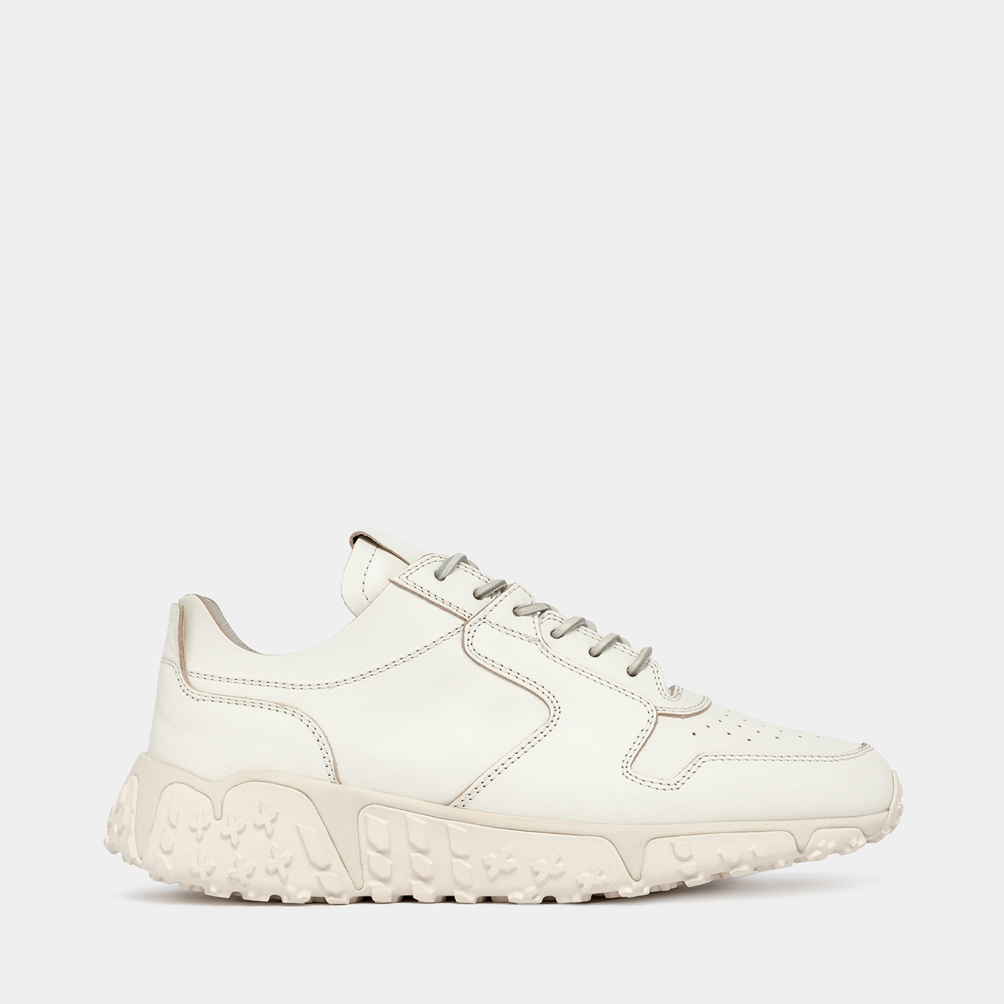 Louis Vuitton White Leather/Suede Run Away Sneaker Size 8.5/39