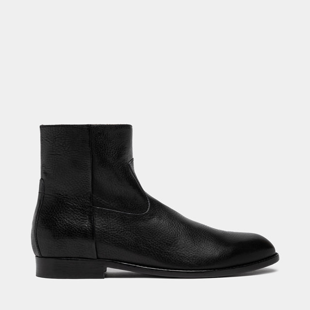 BUTTERO: FLOYD ANKLE BOOTS IN BLACK HAMMERED LEATHER