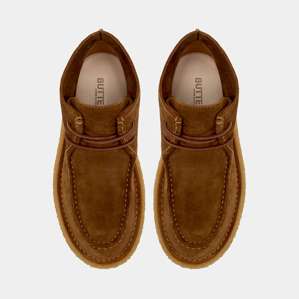 BUTTERO: MOTA DESERT BOOTS LACE-UP SHOES IN COPPER BROWN SUEDE