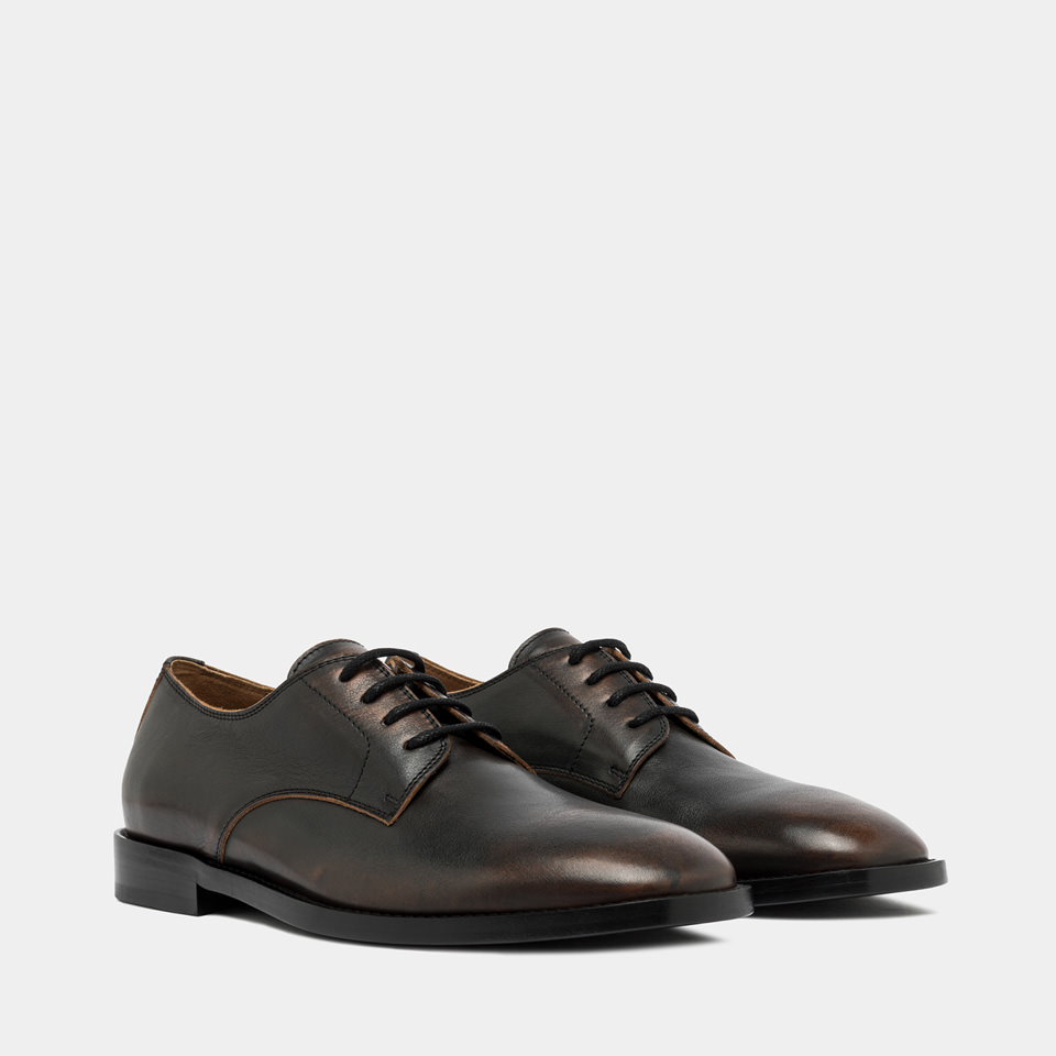 BUTTERO: CHAUSSURE DERBY CASENTINO EN CUIR MARRON VINTAGE