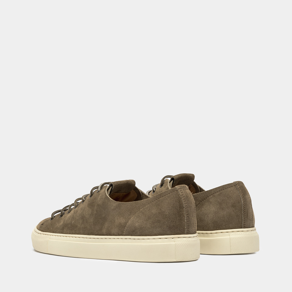 BUTTERO: SNEAKERS TANINO IN SUEDE LEAD GREY