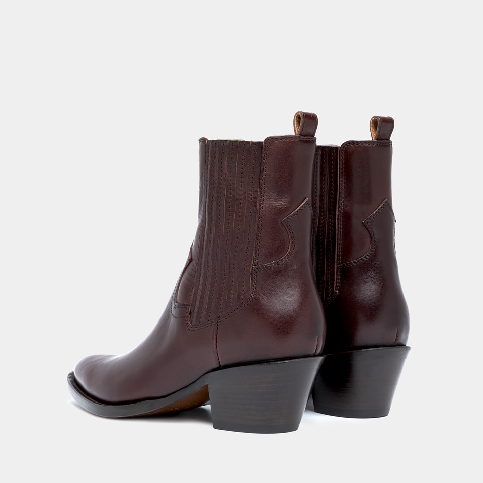 BUTTERO: ANNIE ANKLE BOOTS IN EBONY LEATHER  