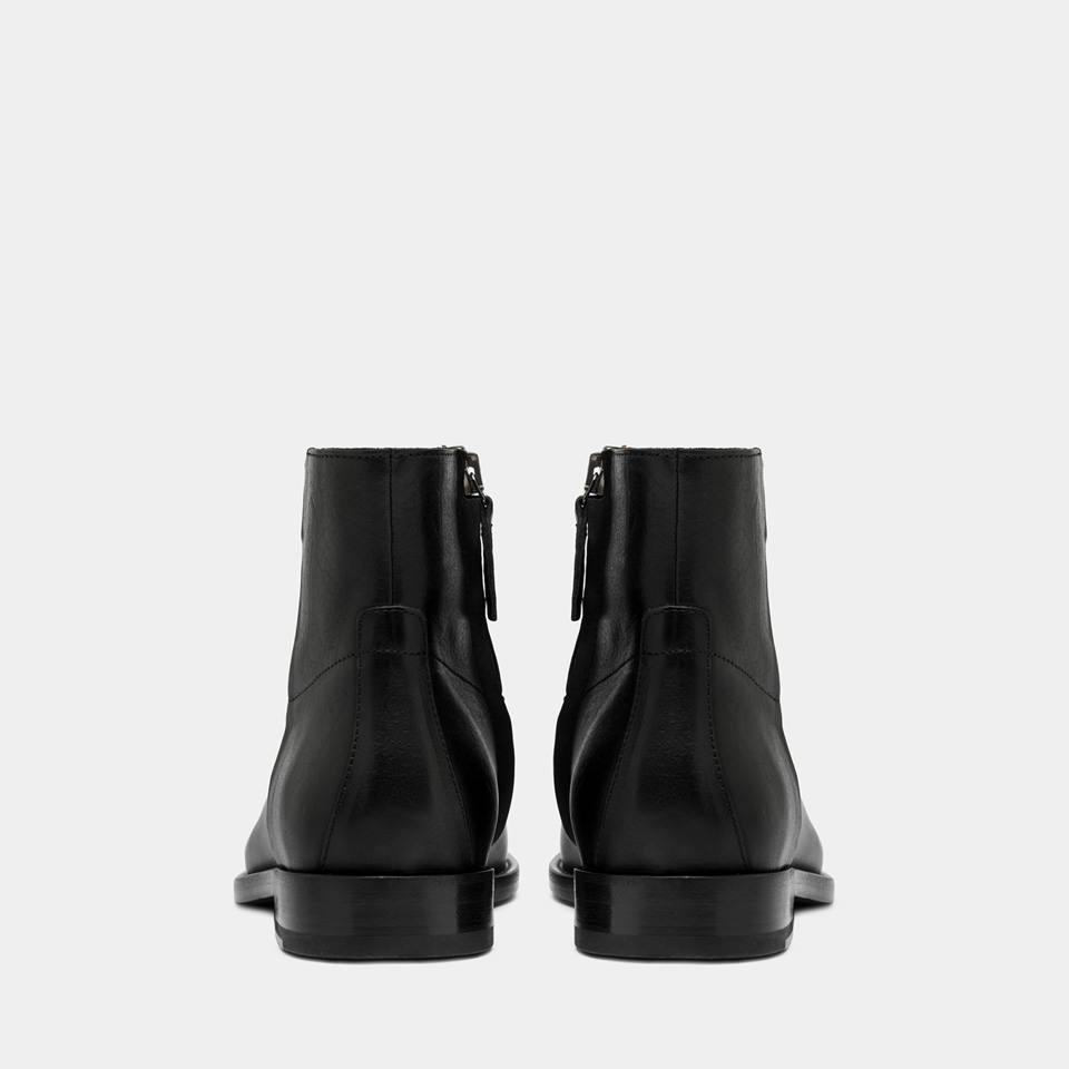 BUTTERO: CASENTINO ANKLE BOOTS IN BLACK LEATHER