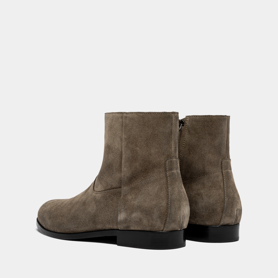 BUTTERO: FLOYD ANKLE BOOTS IN FOREST COLOR SUEDE